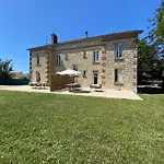 Manoir En Pierre Chartres